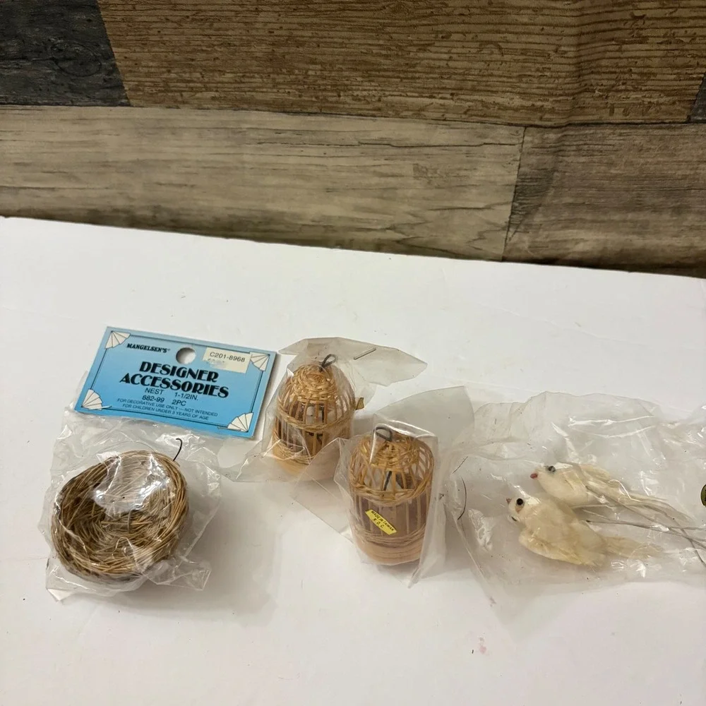 Vintage Mangelsens Bird Nest Cages and Feathered Birds Miniature Set 5pc